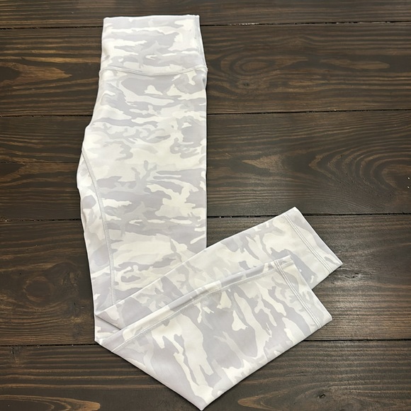 lululemon athletica Pants - lululemon Wunder Under High-Rise Tight 25" *Luxtreme